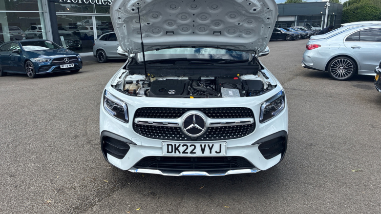 Mercedes-Benz GLB 200 AMG Line Premium Plus 5dr 7G-Tronic Petrol Estate